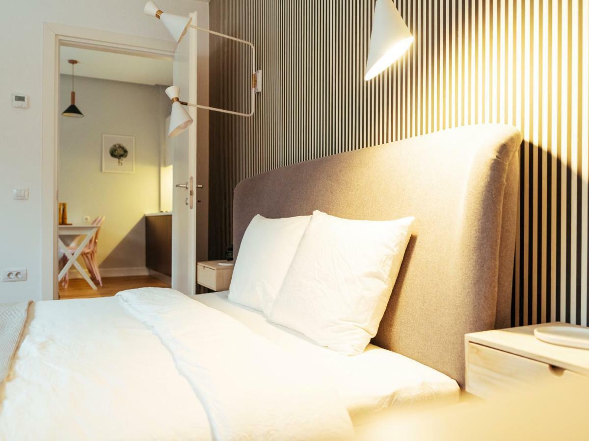 Boutique Luxury Flats - La Maison Du Petit Paris Boekarest Buitenkant foto