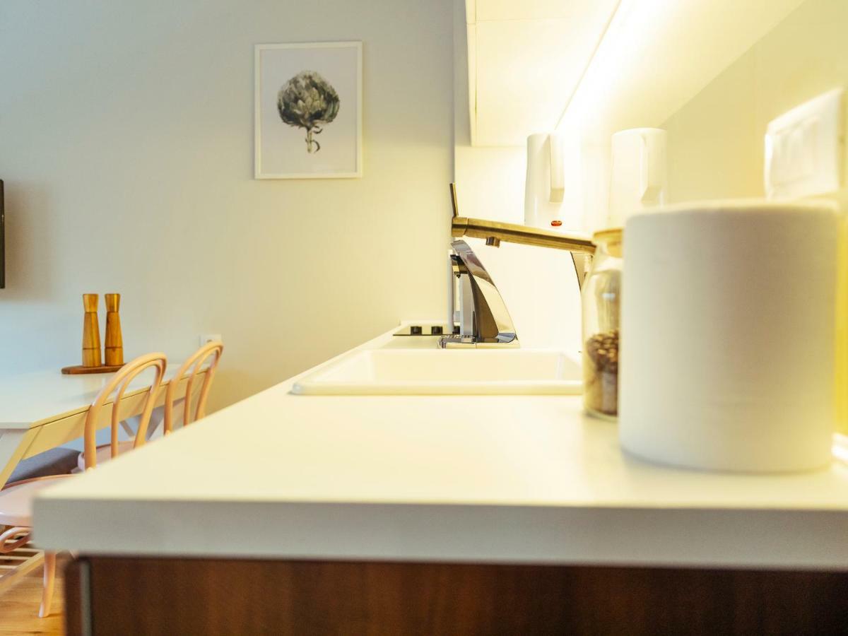 Boutique Luxury Flats - La Maison Du Petit Paris Boekarest Buitenkant foto