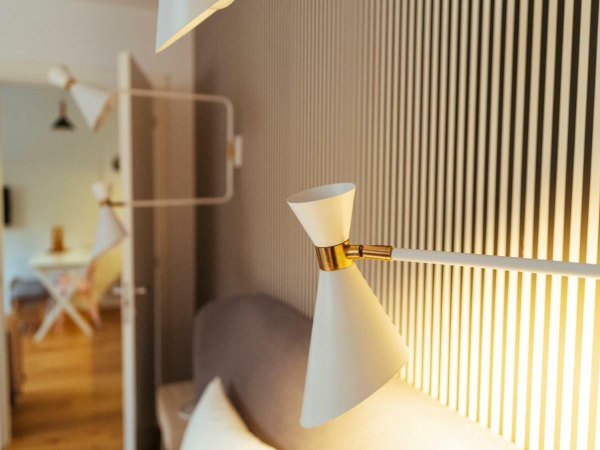 Boutique Luxury Flats - La Maison Du Petit Paris Boekarest Buitenkant foto