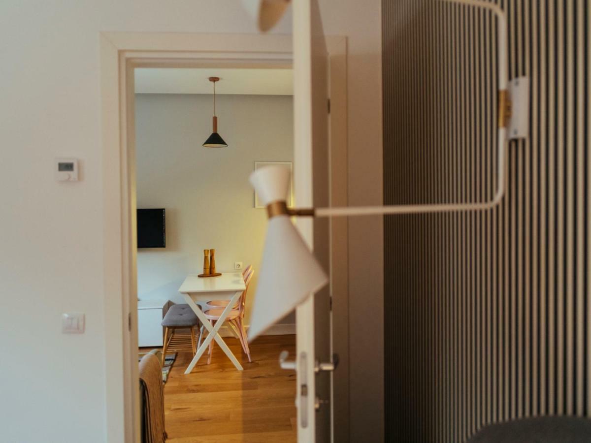 Boutique Luxury Flats - La Maison Du Petit Paris Boekarest Buitenkant foto
