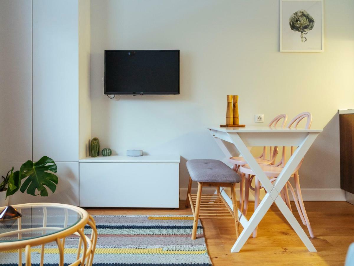 Boutique Luxury Flats - La Maison Du Petit Paris Boekarest Buitenkant foto