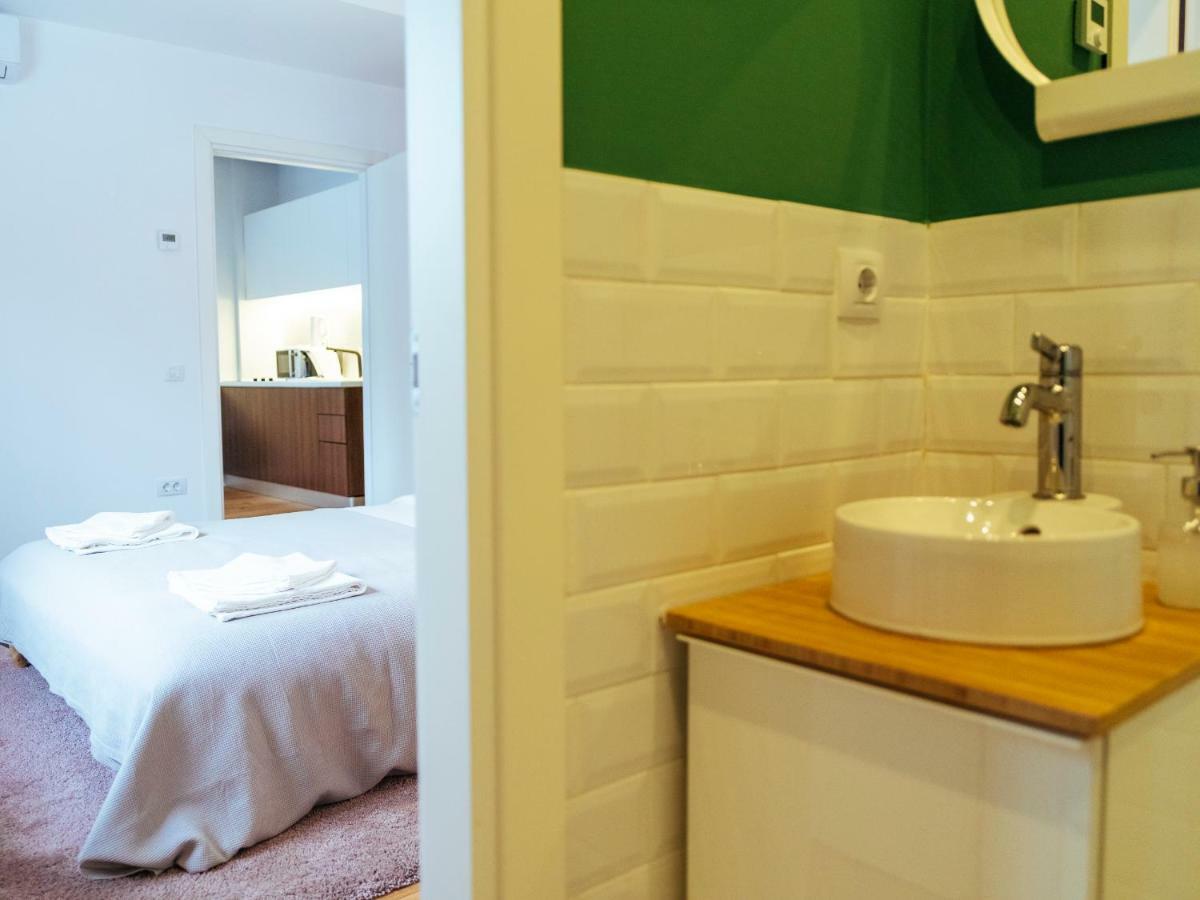 Boutique Luxury Flats - La Maison Du Petit Paris Boekarest Buitenkant foto