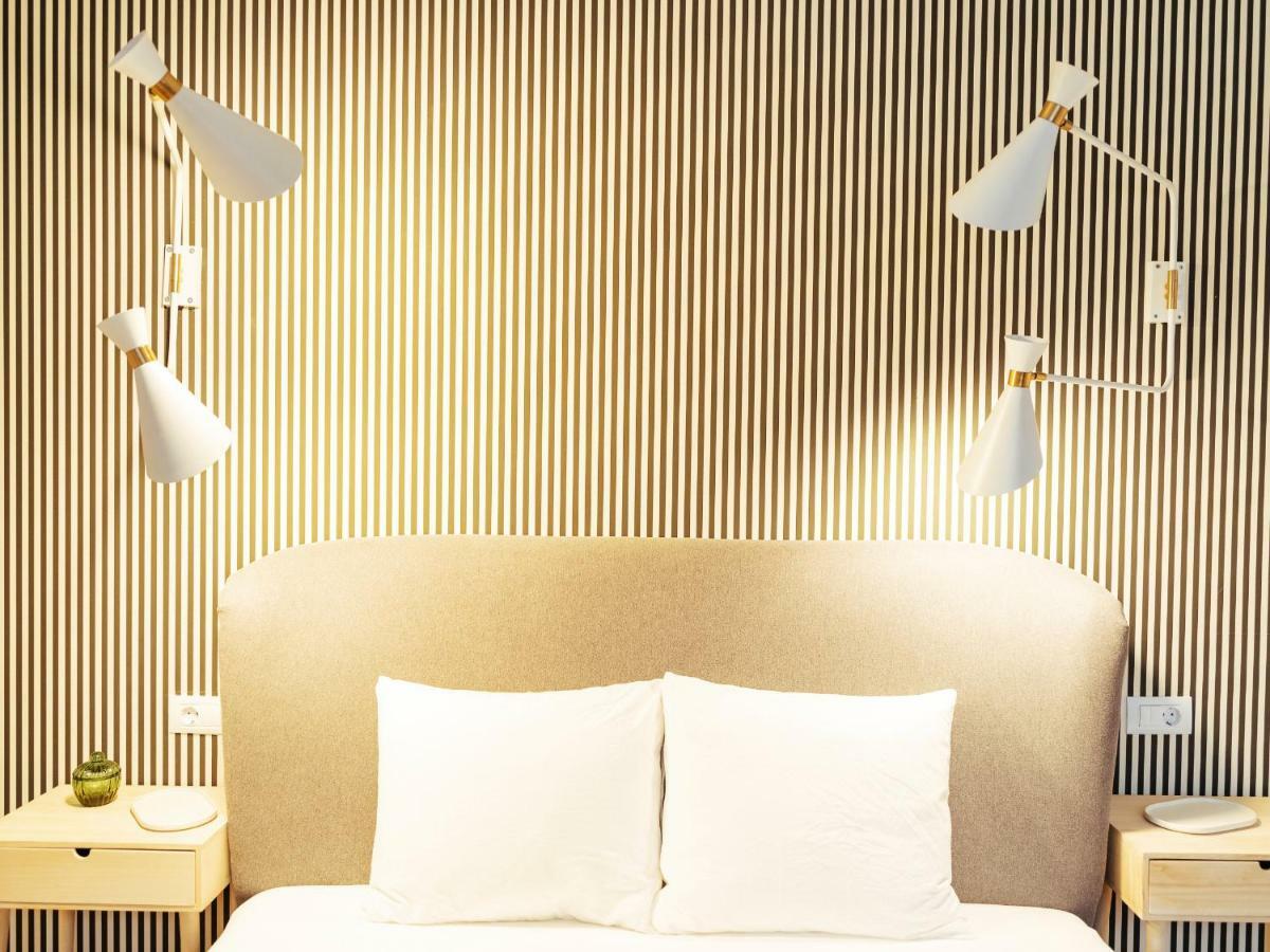 Boutique Luxury Flats - La Maison Du Petit Paris Boekarest Buitenkant foto