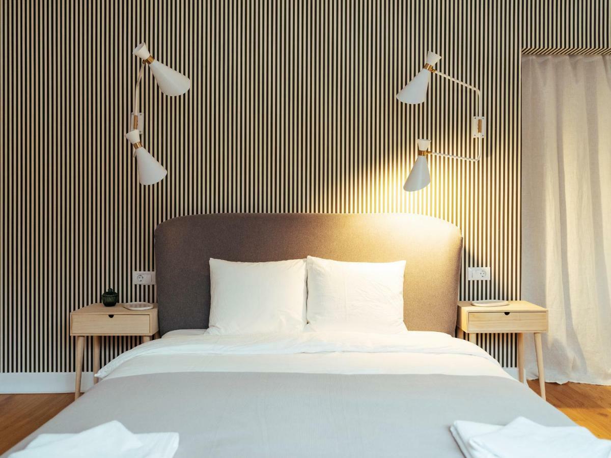 Boutique Luxury Flats - La Maison Du Petit Paris Boekarest Buitenkant foto
